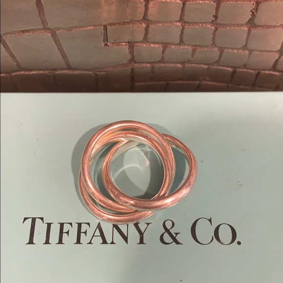 Jewelry - Tiffany triple band ring